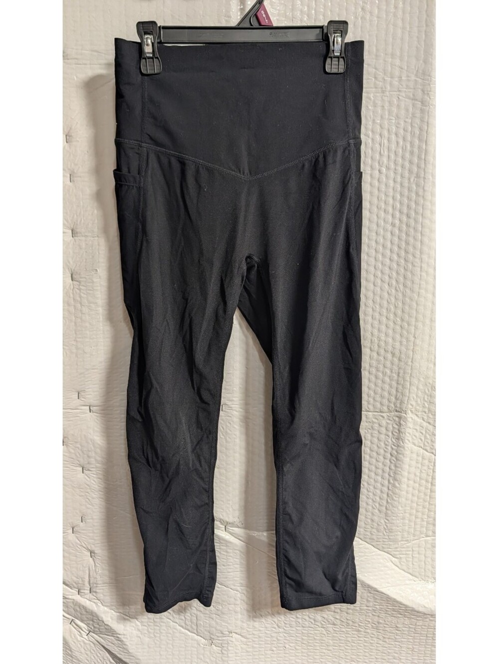 Halara Black High Waist Athletic Legging capris Size S